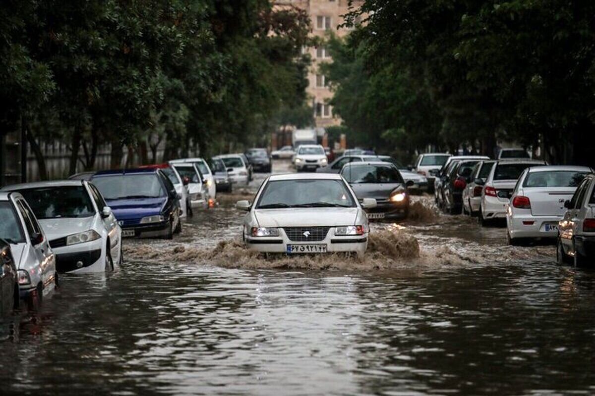 تشدید رگبار در ۷ استان / پیش‌بینی آبگرفتگی معابر عمومی