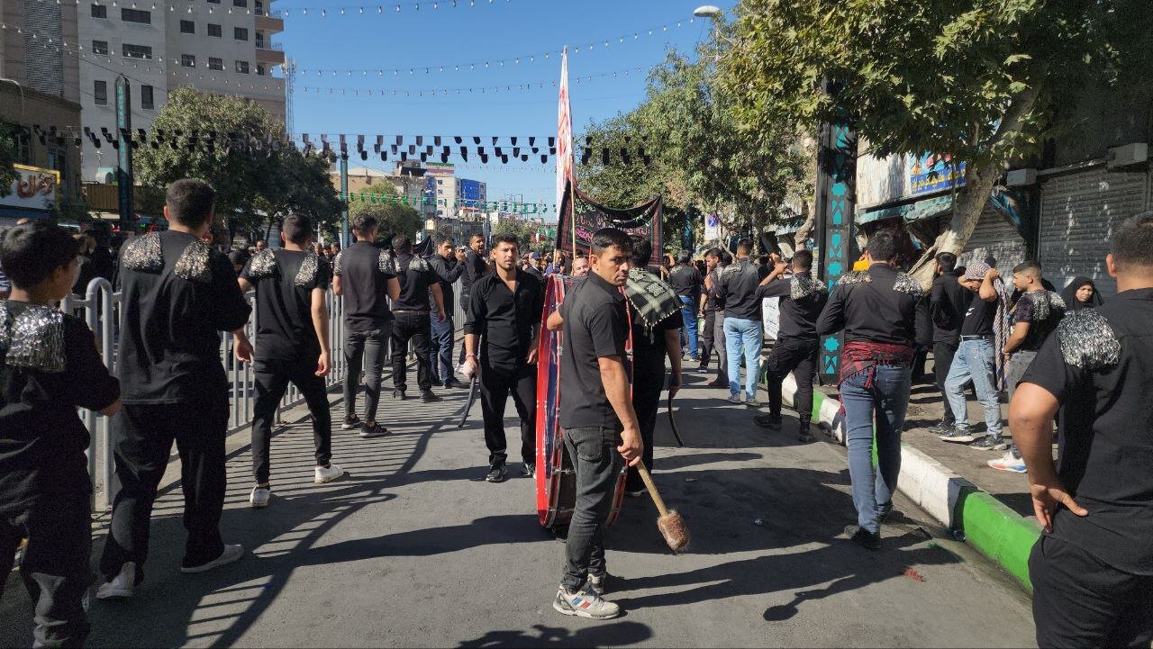 دسته‌روی عزاداران روستای «نجف آباد» بجنورد در مشهد مقدس – خبرگزاری مهر | اخبار ایران و جهان